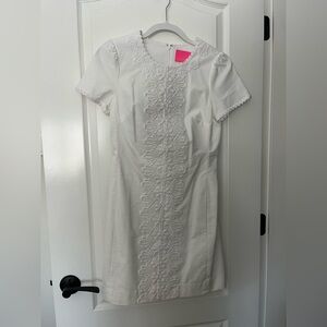 Lily Pulitzer Maisie White Stretch Shift Dress Size 2 White Flower Lace Trim